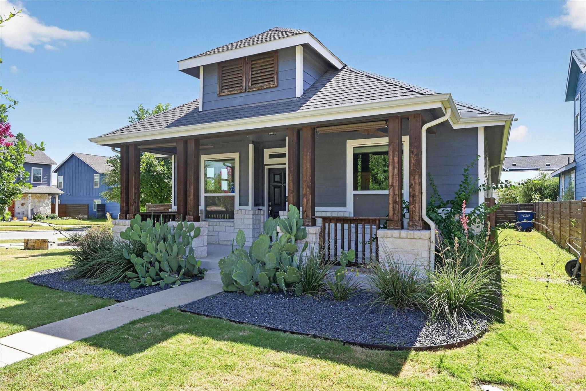8901 Panhandle DR, Austin, TX 78747