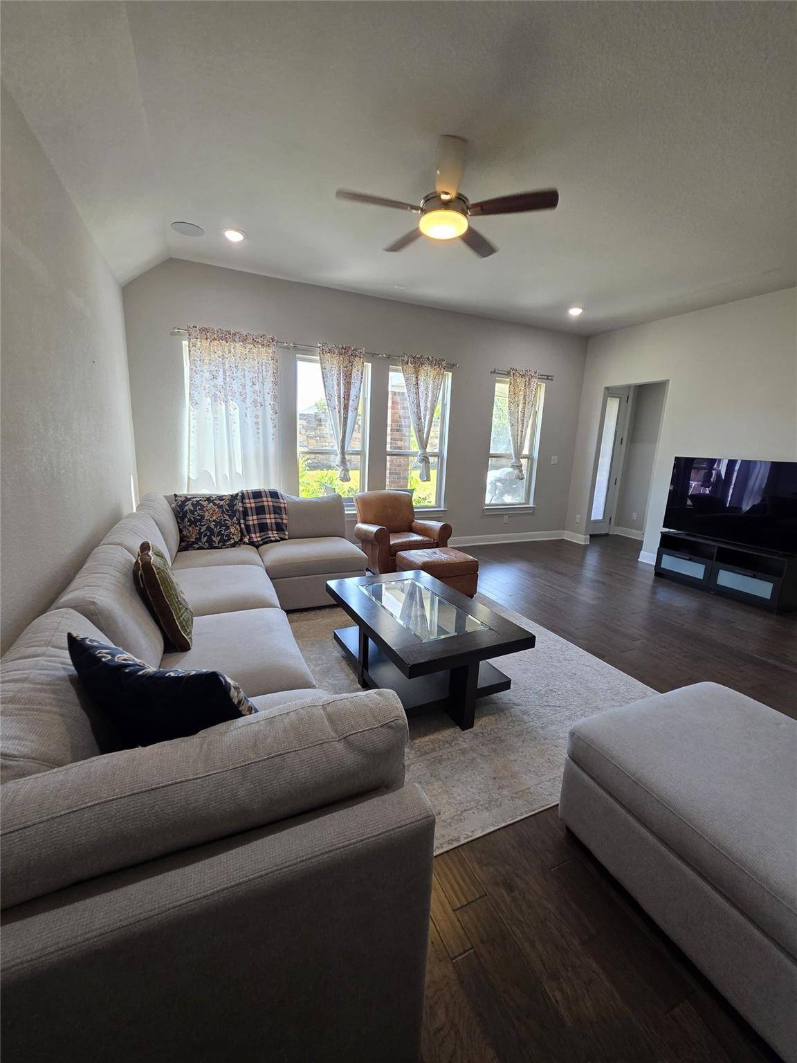 2637 Enza DR, Round Rock, TX 78665