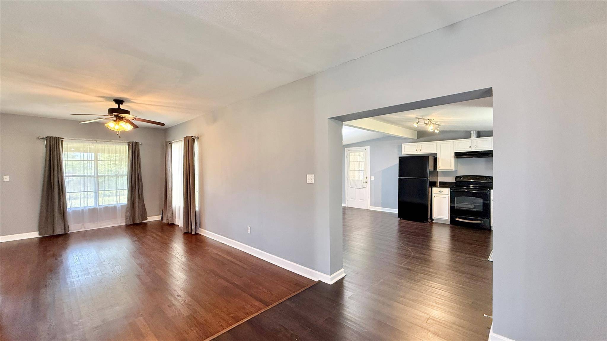 350 County Road 201 RD, Liberty Hill, TX 78642