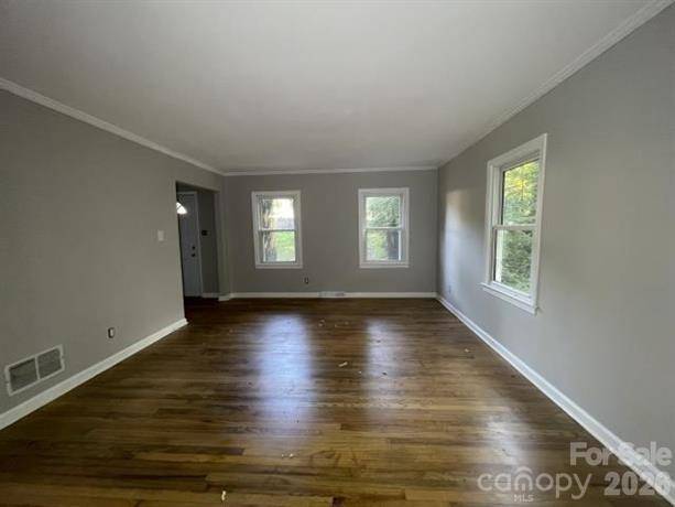 6931 Crossridge RD, Charlotte, NC 28214