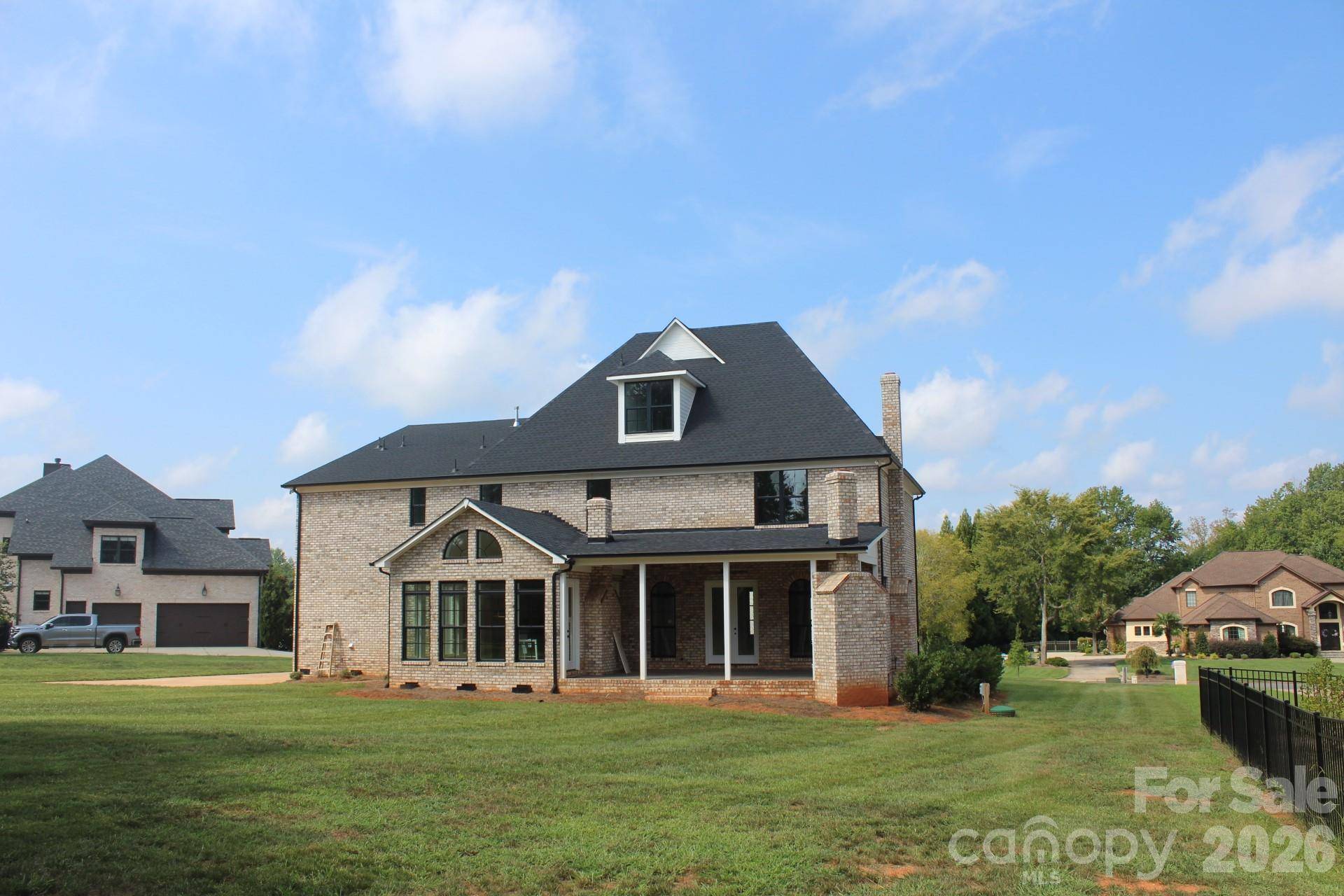 8110 Rolling Fields RD #48, Charlotte, NC 28227