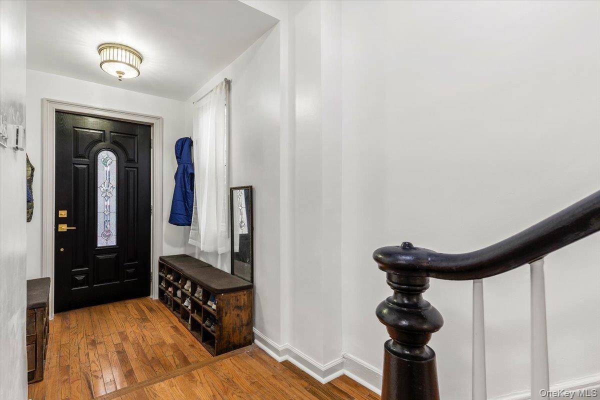 2516 Glebe AVE, Bronx, NY 10461