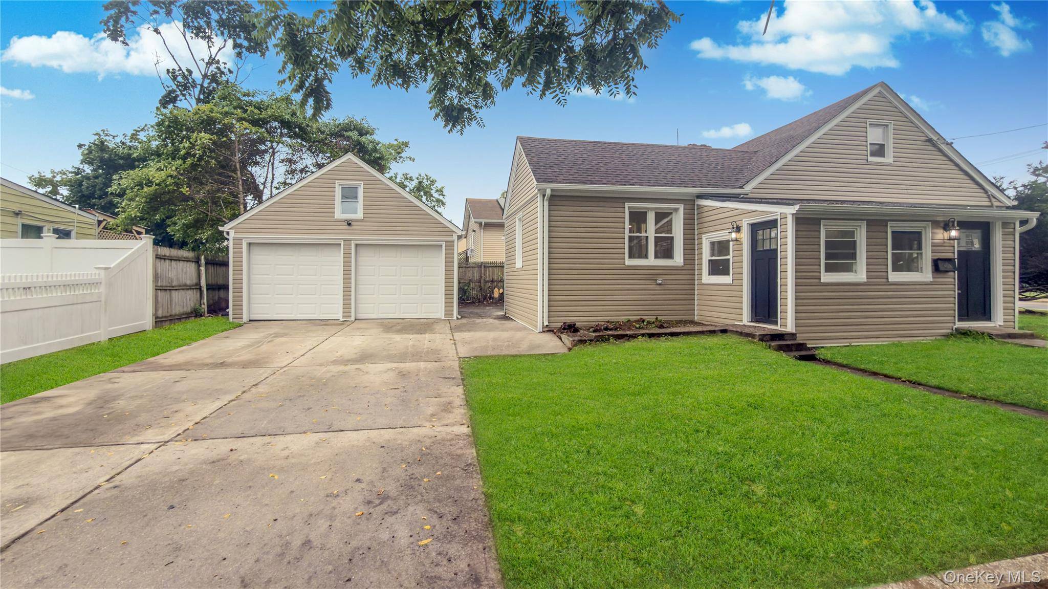 1180 Woodfield RD, Rockville Centre, NY 11570