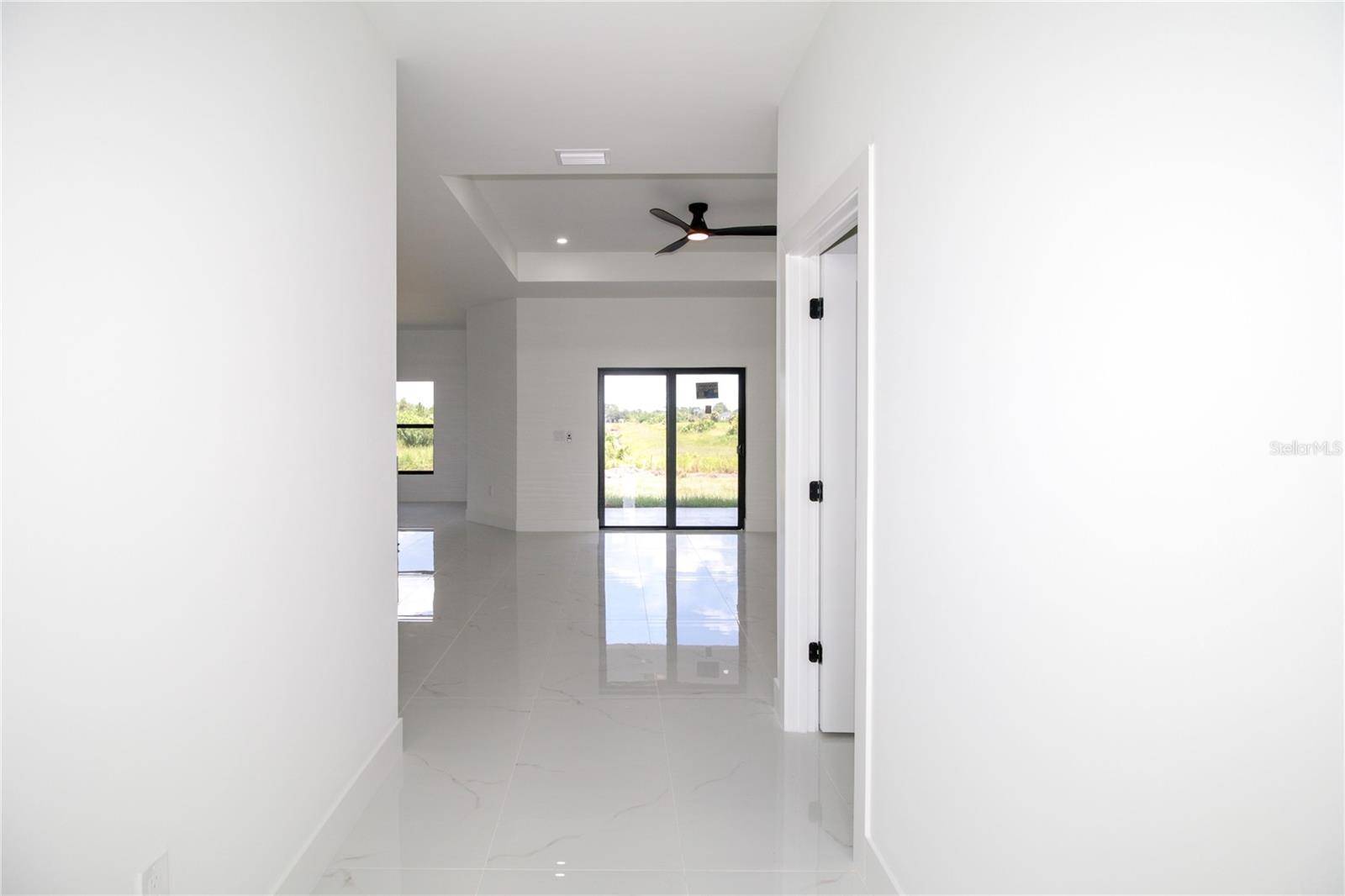 943 COMMODORE ST, Lehigh Acres, FL 33974