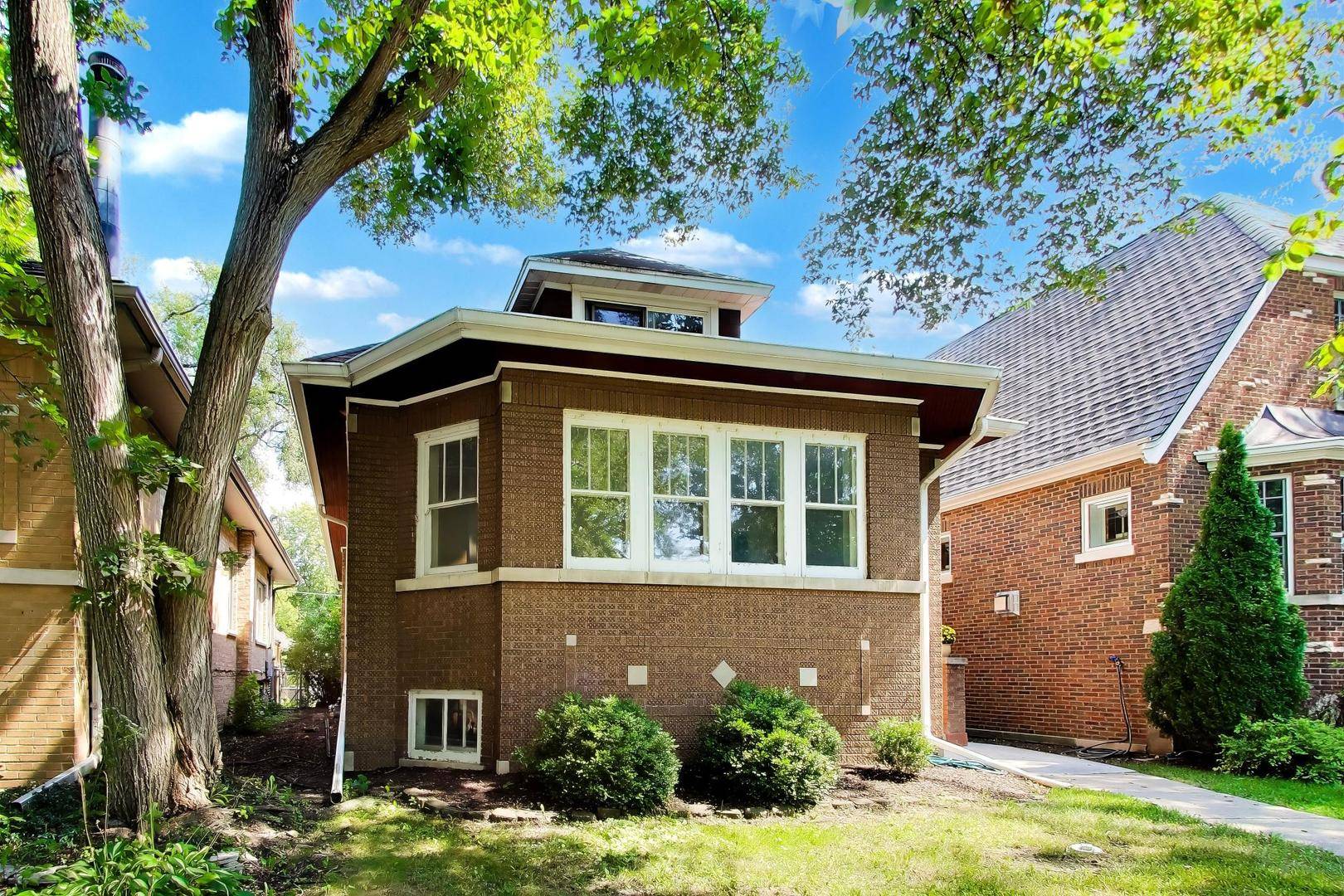 1102 Wisconsin AVE, Oak Park, IL 60304