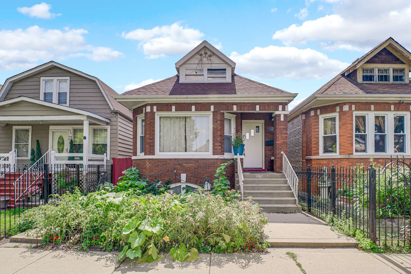 3511 W 58th PL, Chicago, IL 60629