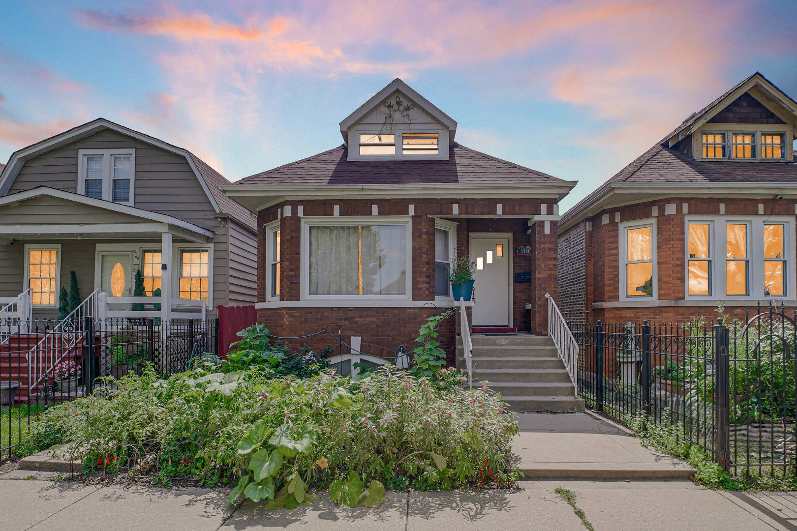 3511 W 58th PL, Chicago, IL 60629