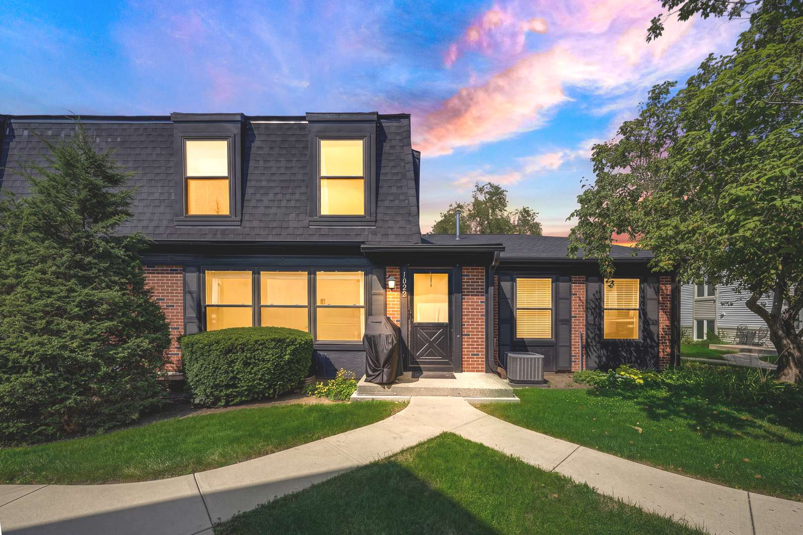 1022 Inverrary LN, Deerfield, IL 60015