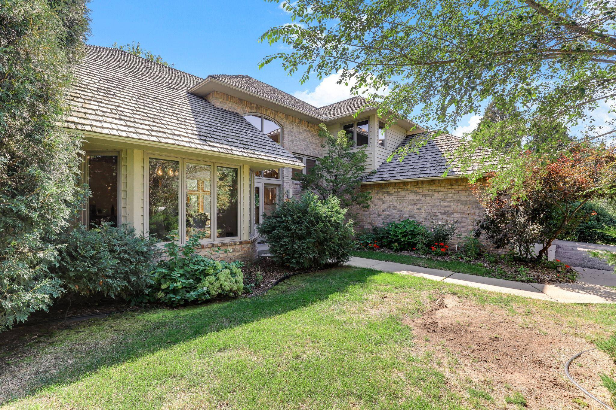 782 Evergreen KNLS, Mendota Heights, MN 55118