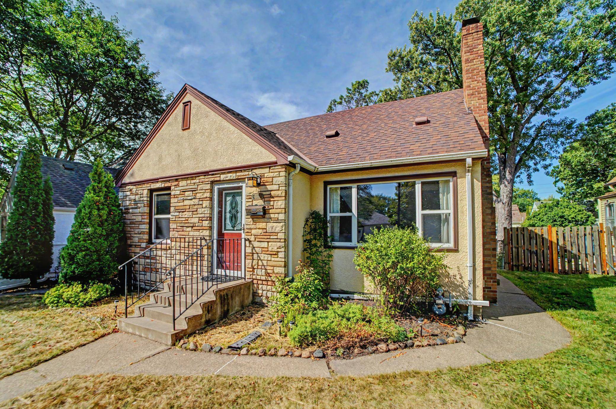 1595 Maywood ST, Saint Paul, MN 55117