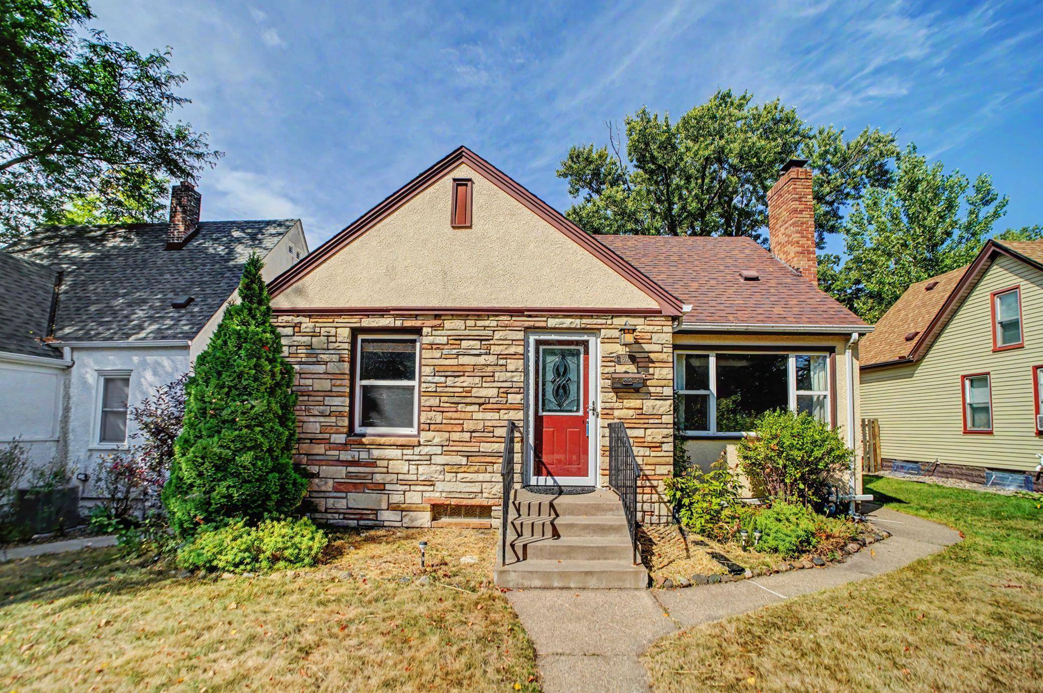 1595 Maywood ST, Saint Paul, MN 55117