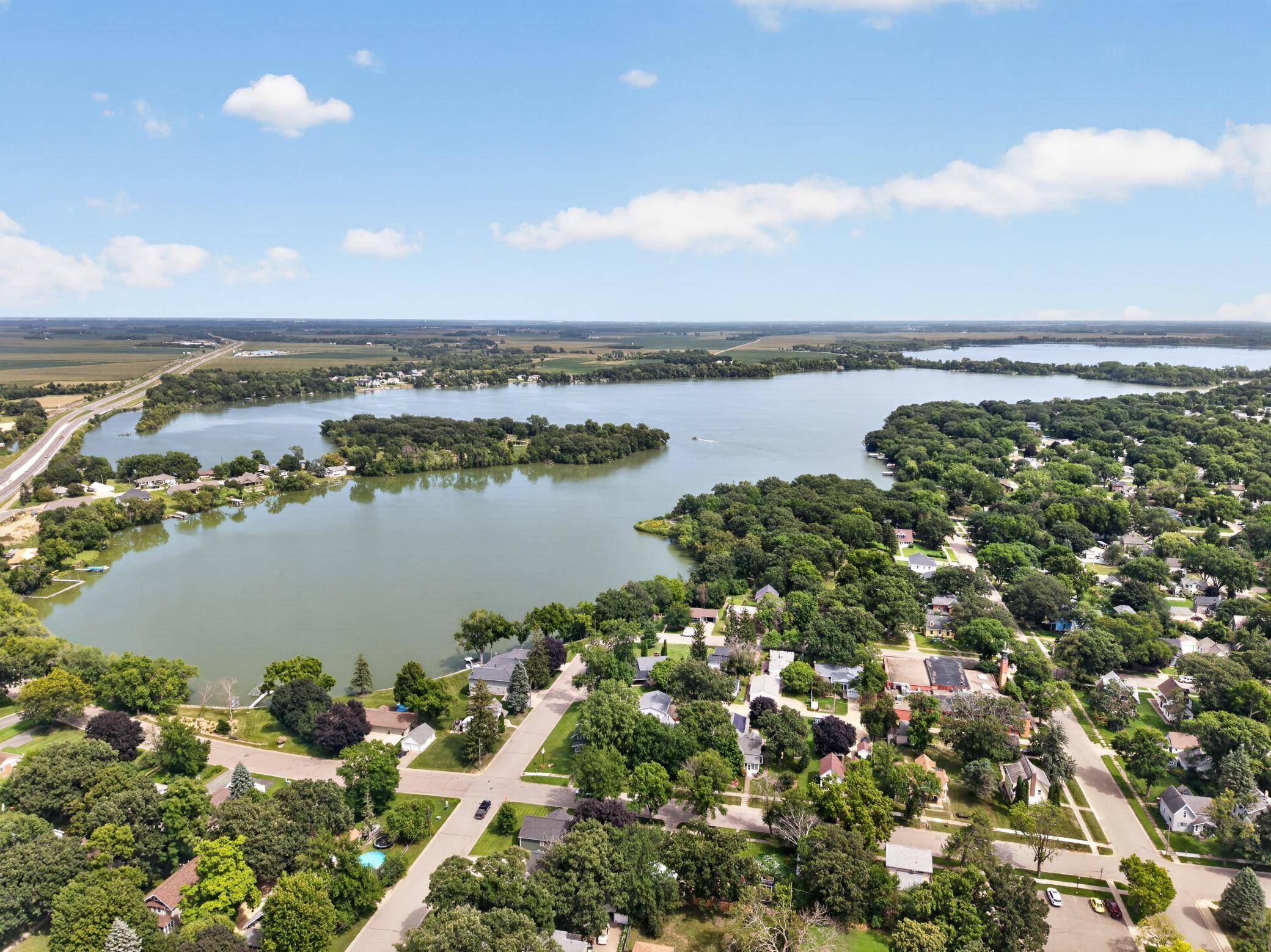 202 N Lincoln ST, Lake Crystal, MN 56055