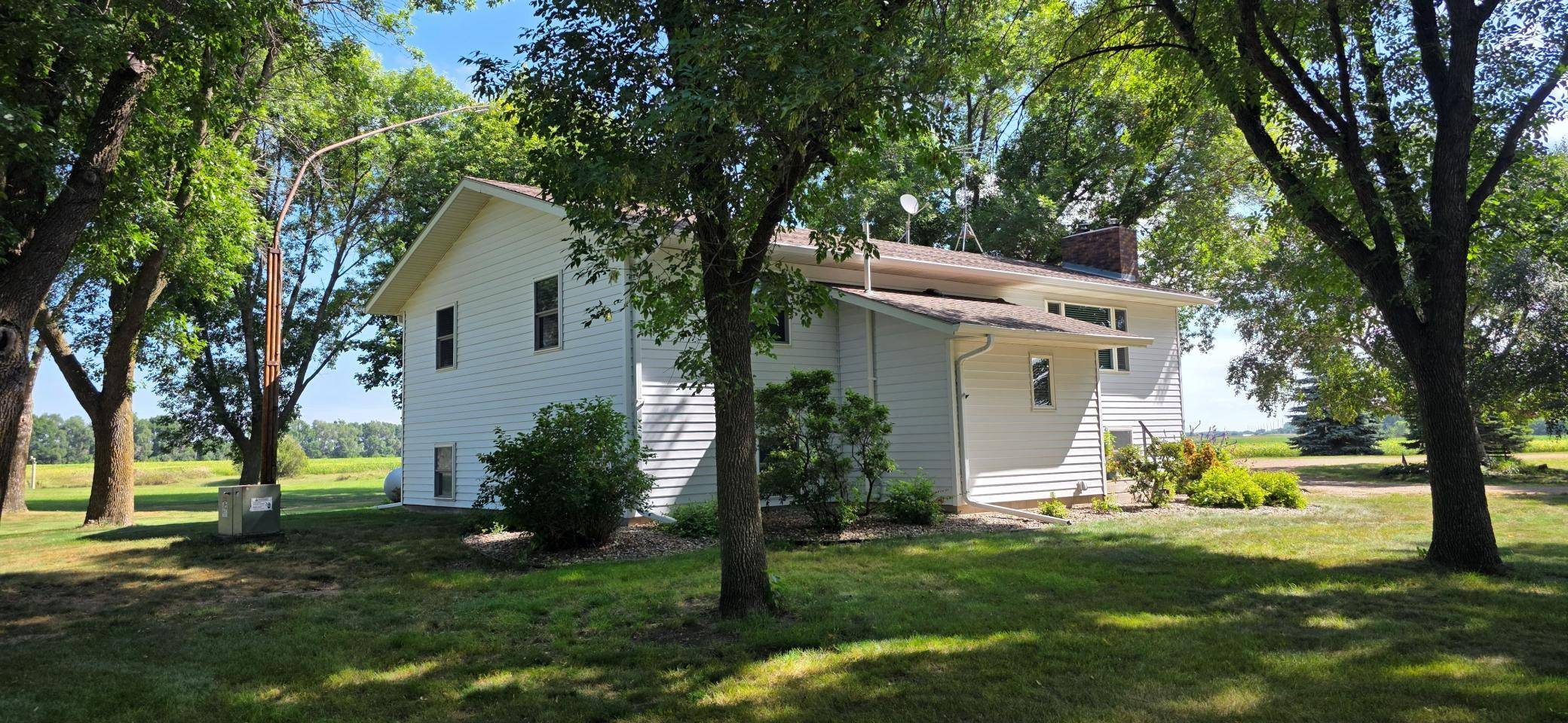 30977 350th ST, Redwood Falls, MN 56283
