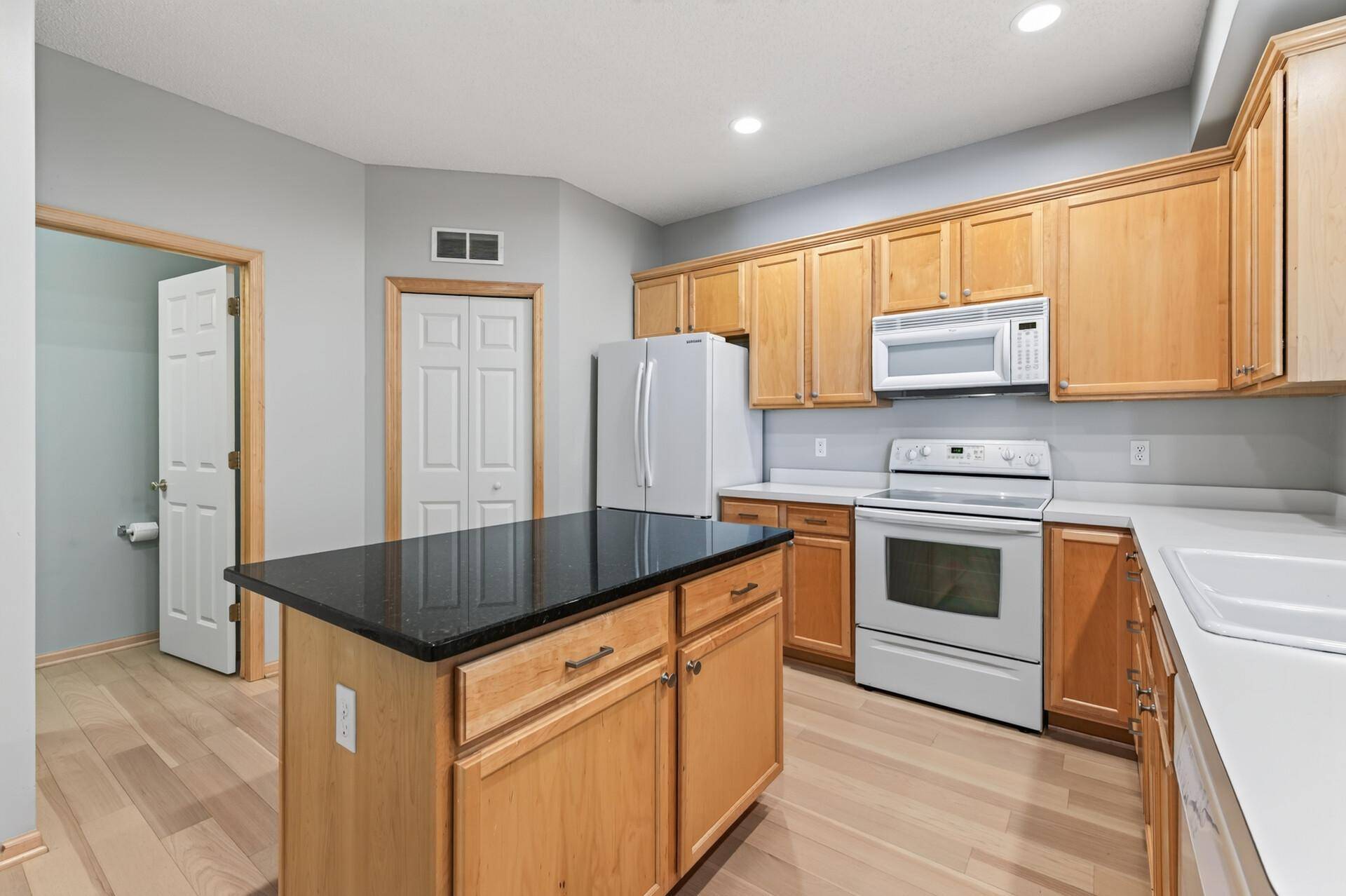 12155 Vermillion ST NE #F, Blaine, MN 55449
