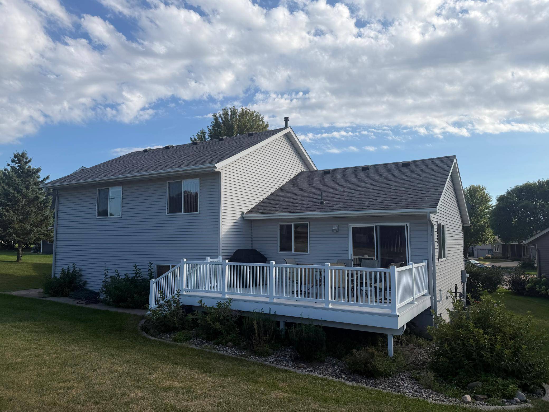 715 Prairie LN, Sauk Rapids, MN 56379