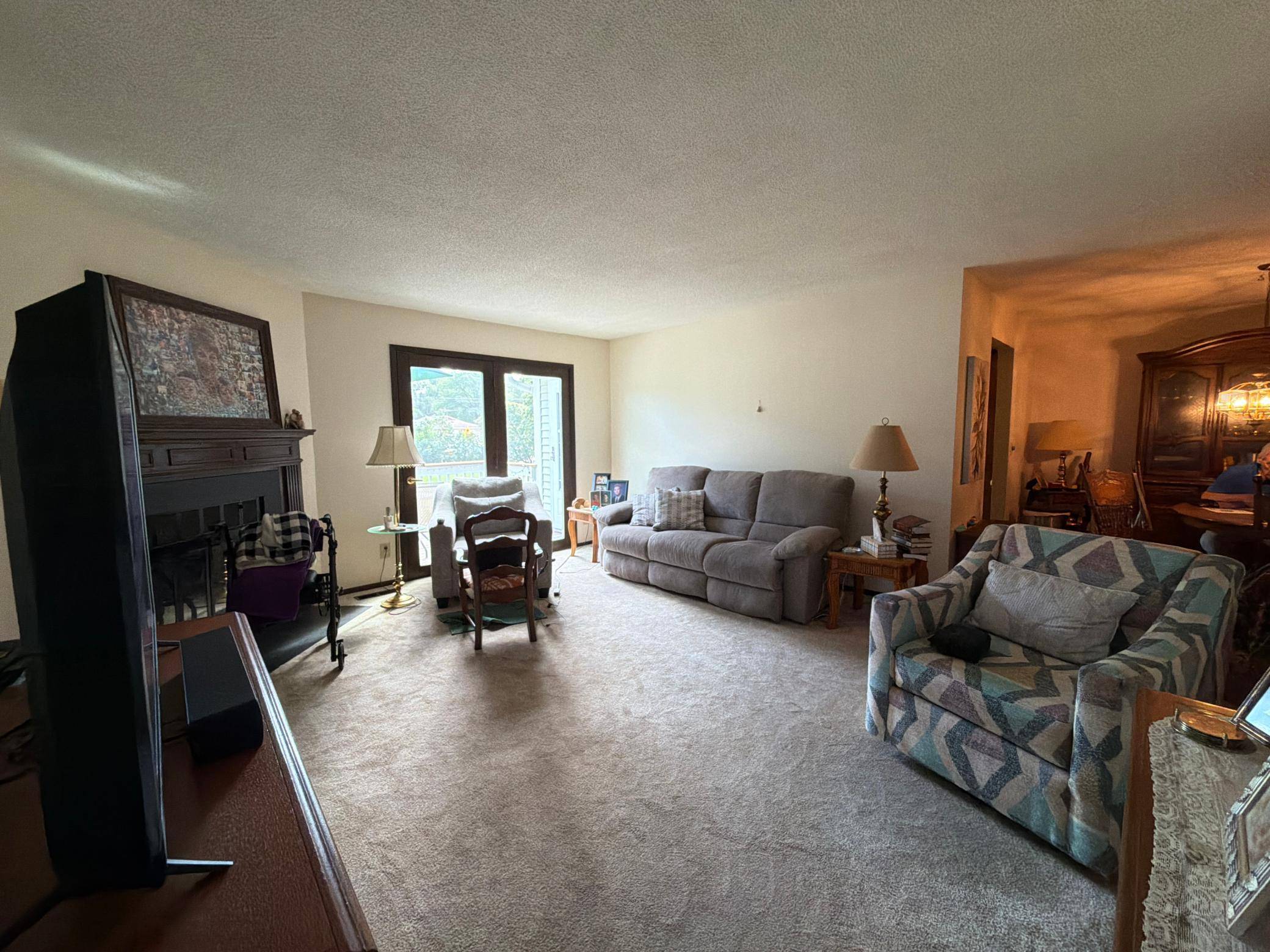 5135 Balmoral LN, Bloomington, MN 55437