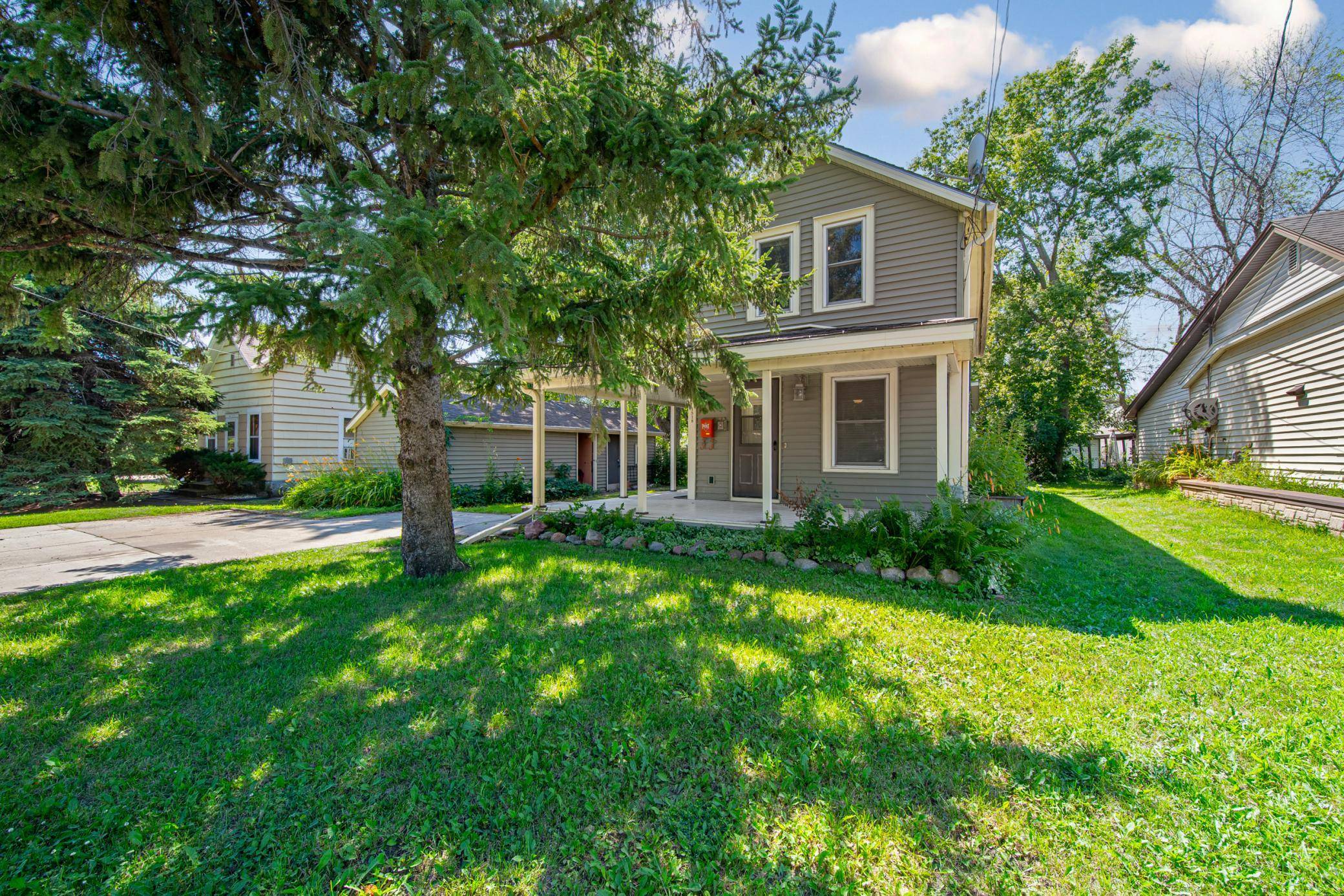 1518 4th AVE, Mankato, MN 56001