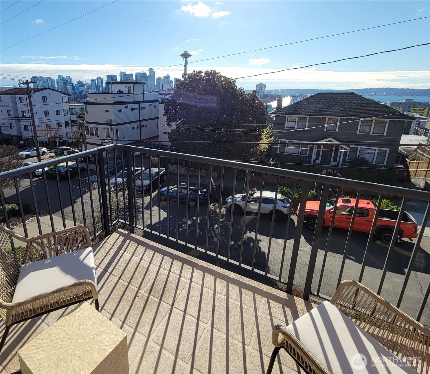 116 Aloha ST #116, Seattle, WA 98109