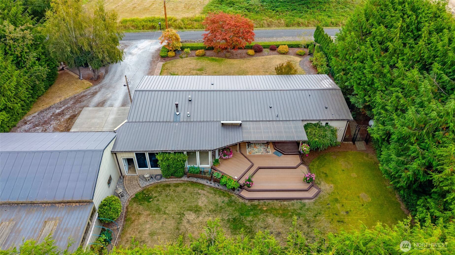 6947 Karber RD, Blaine, WA 98230