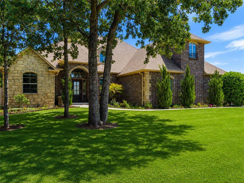 674 Stone BRG, Edmond, OK 73034