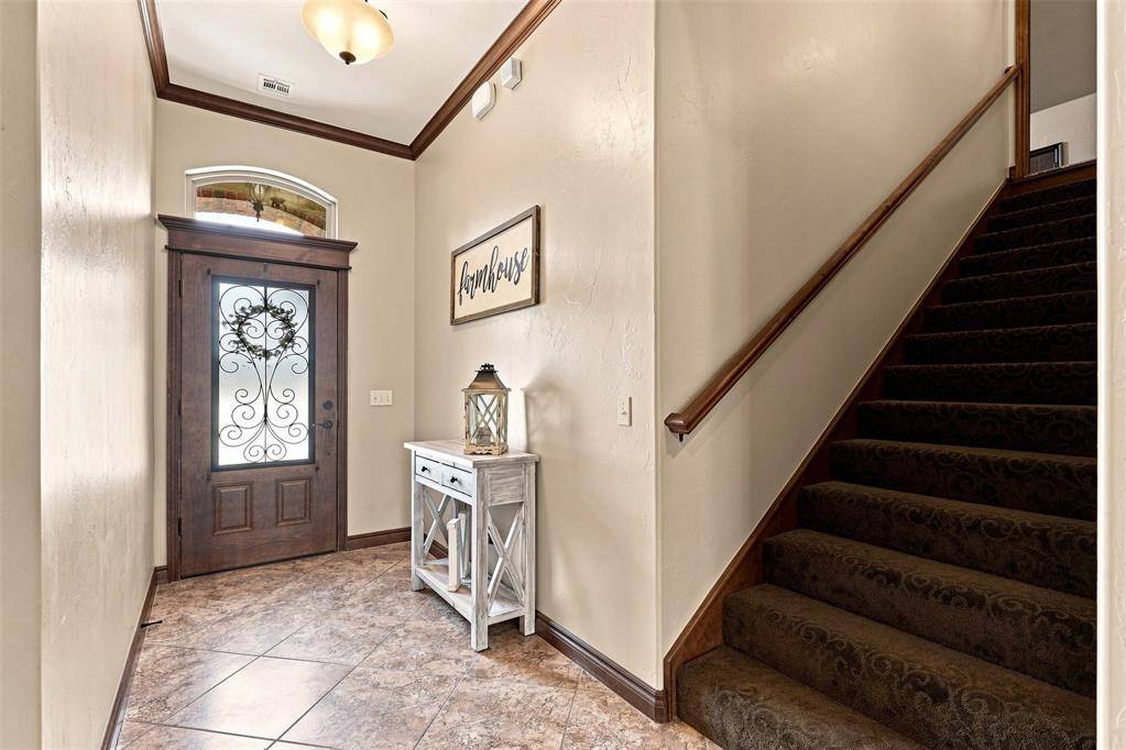 6400 Bent Wood DR, Oklahoma City, OK 73169