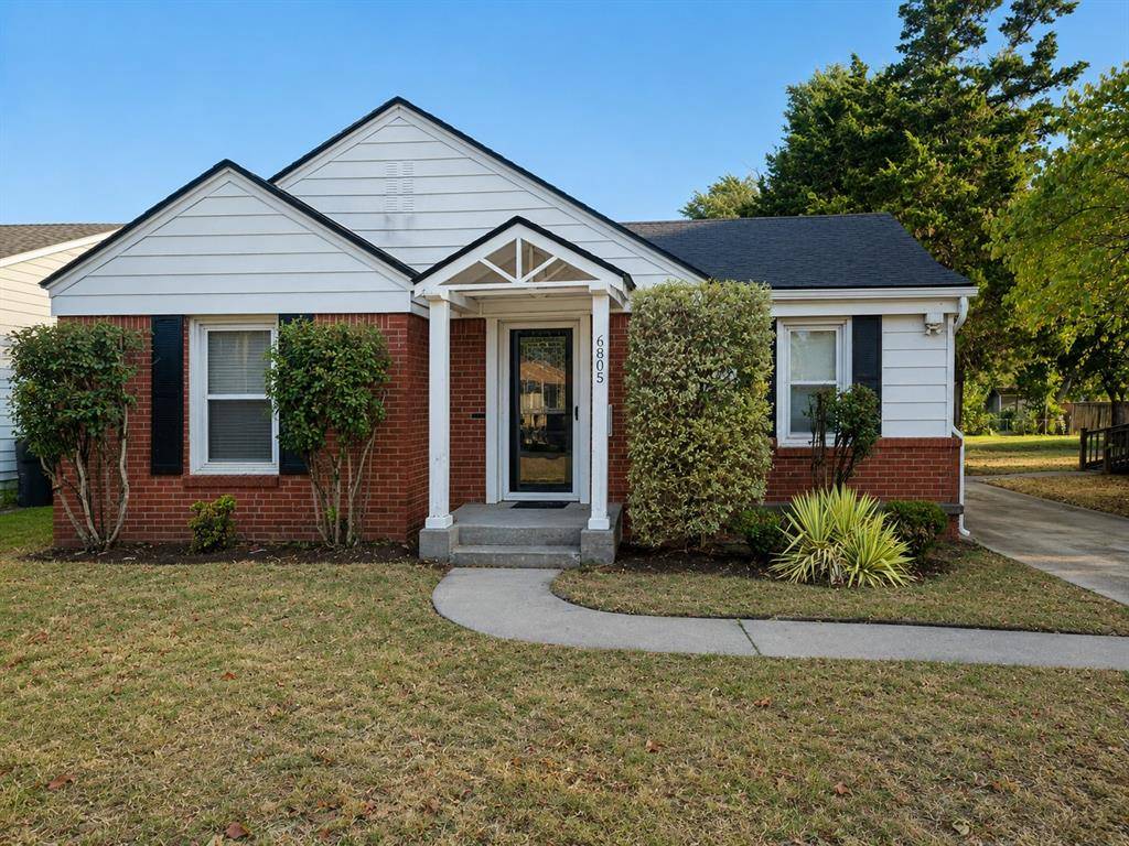 6805 NW 42nd ST, Bethany, OK 73008