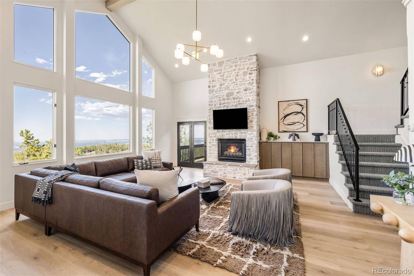 10333 Georgia CIR, Morrison, CO 80465