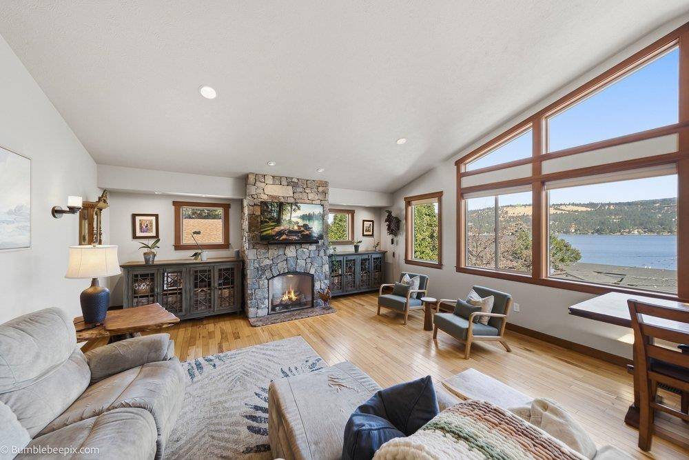 902 S Liberty Dr, Liberty Lake, WA 99019