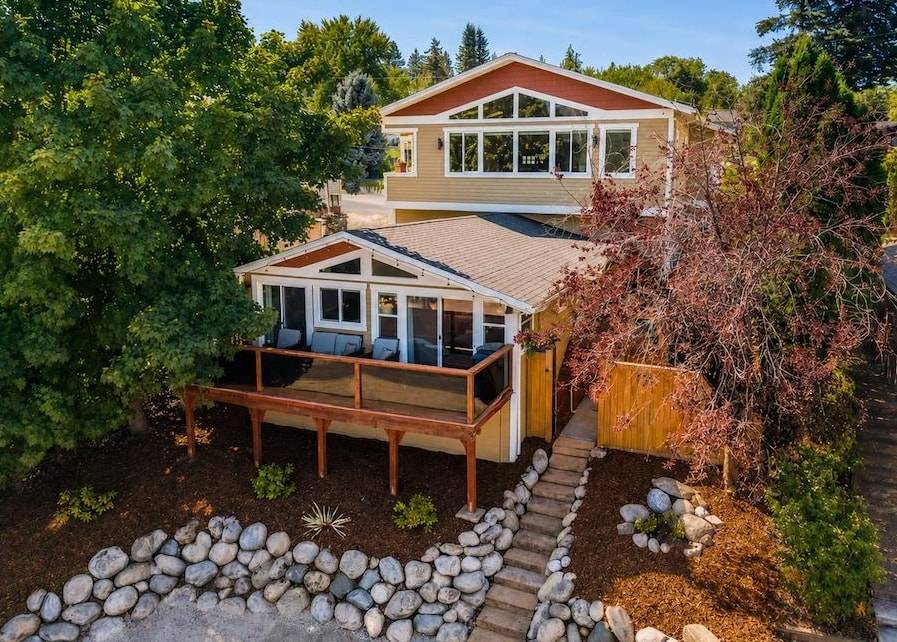 902 S Liberty Dr, Liberty Lake, WA 99019