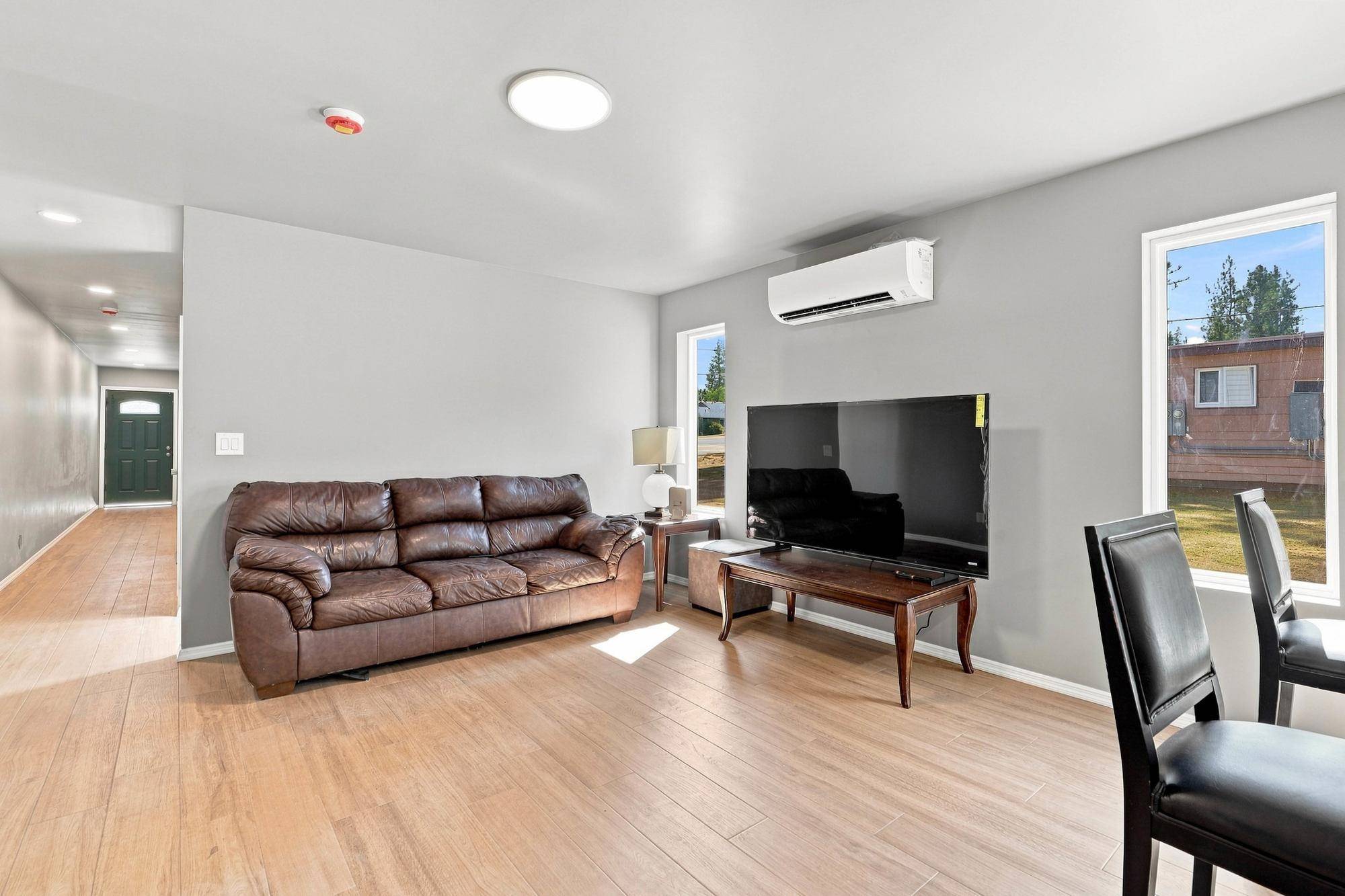 1352 S Lindeke St, Spokane, WA 99224-4414