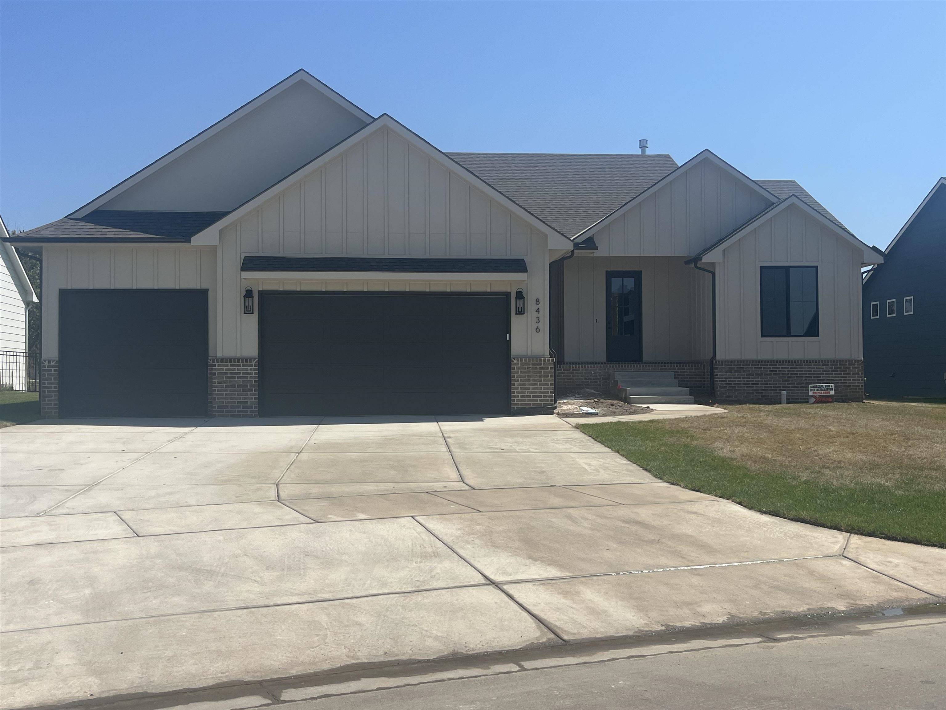 8436 W Pebble, Maize, KS 67101