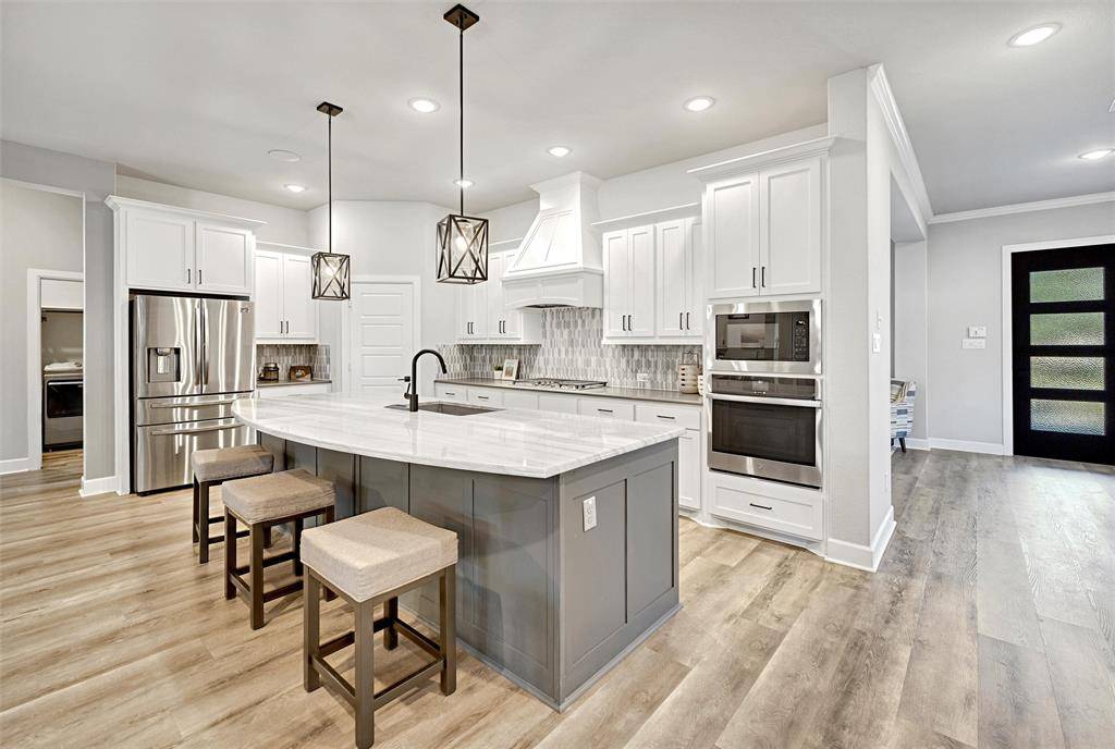 4825 Beaver Creek Drive, Arlington, TX 76005