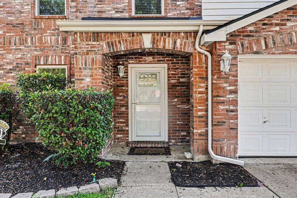 4030 Holly Leaf Court, Dallas, TX 75212