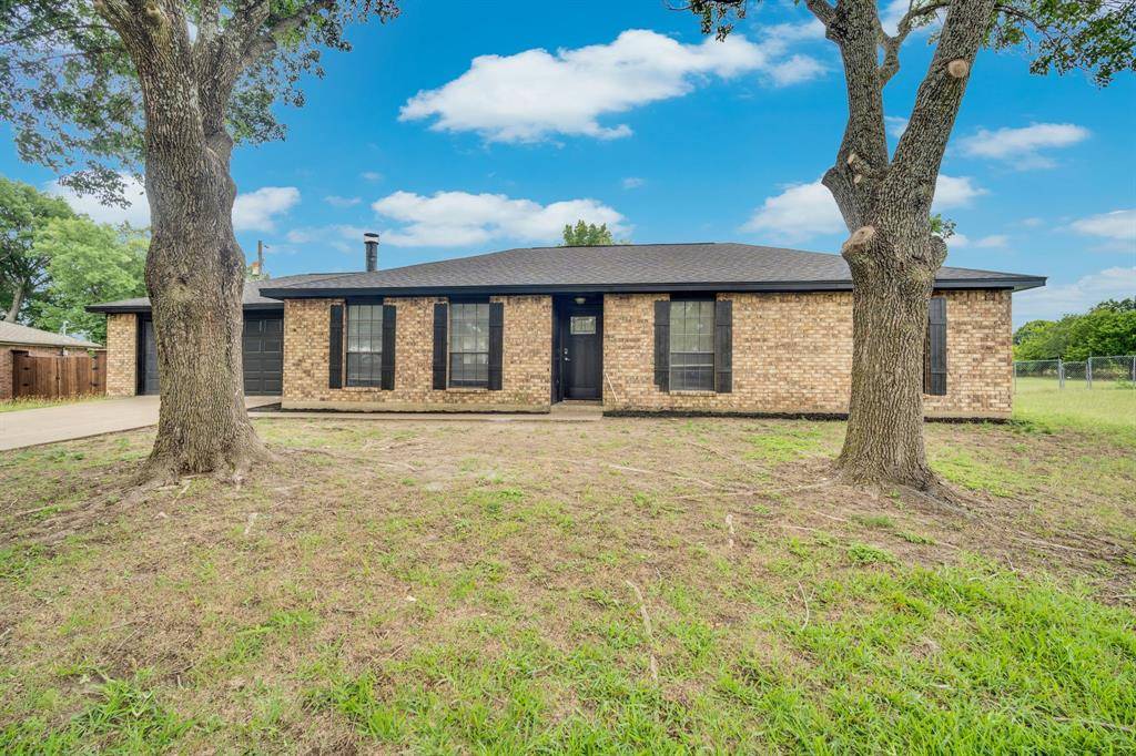 114 Becky Lane, Waxahachie, TX 75165