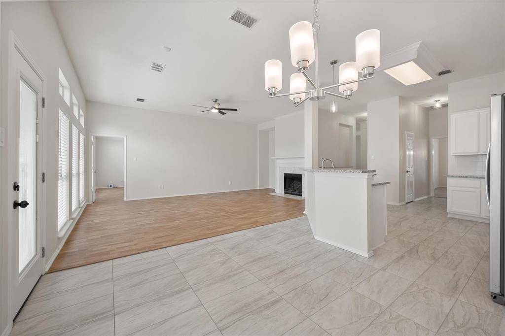 6604 High Brook Drive, Fort Worth, TX 76132