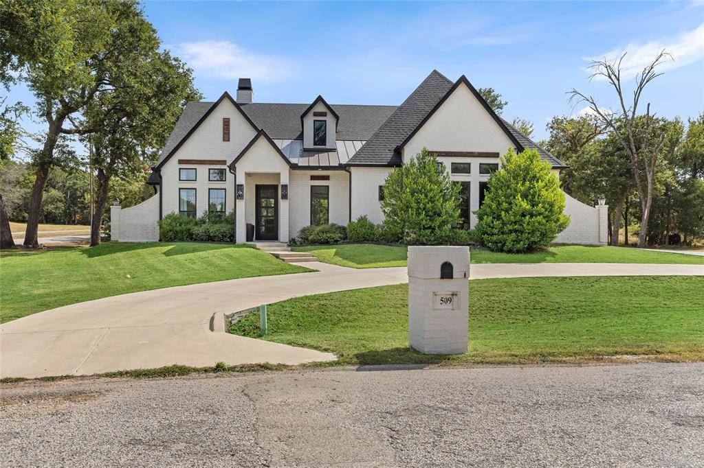 509 Durbin Court, Runaway Bay, TX 76426