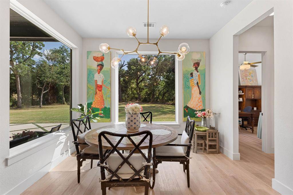 509 Durbin Court, Runaway Bay, TX 76426