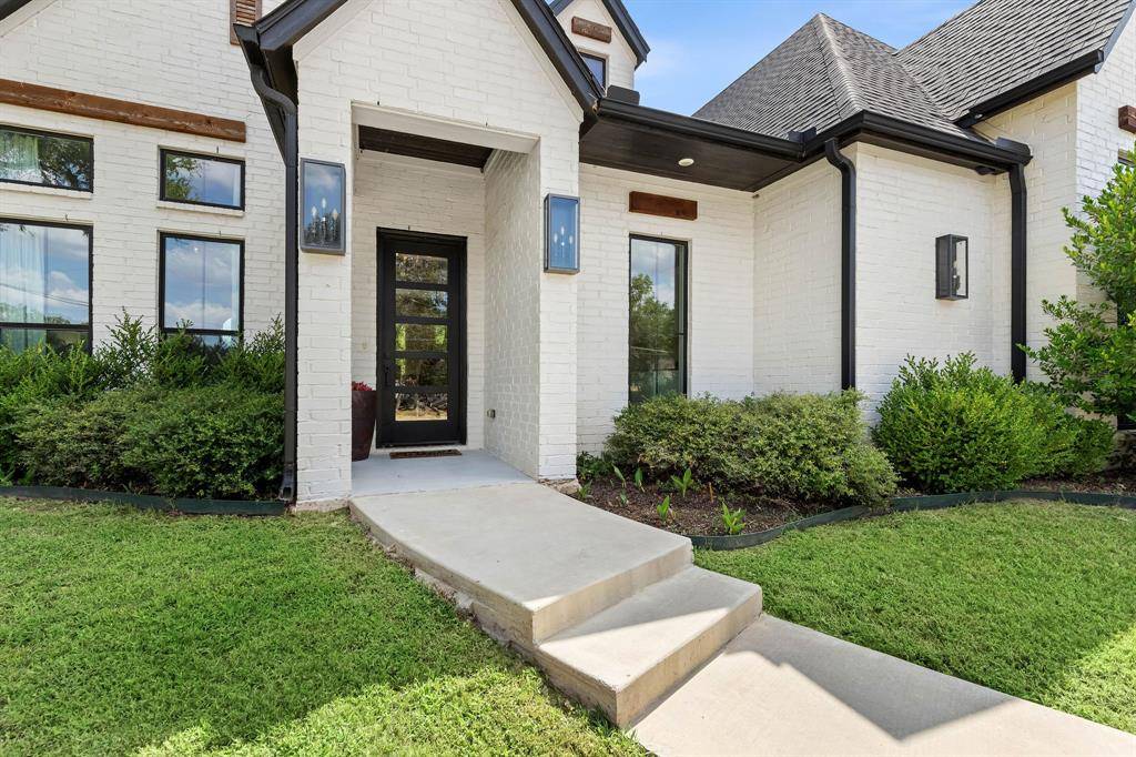 509 Durbin Court, Runaway Bay, TX 76426