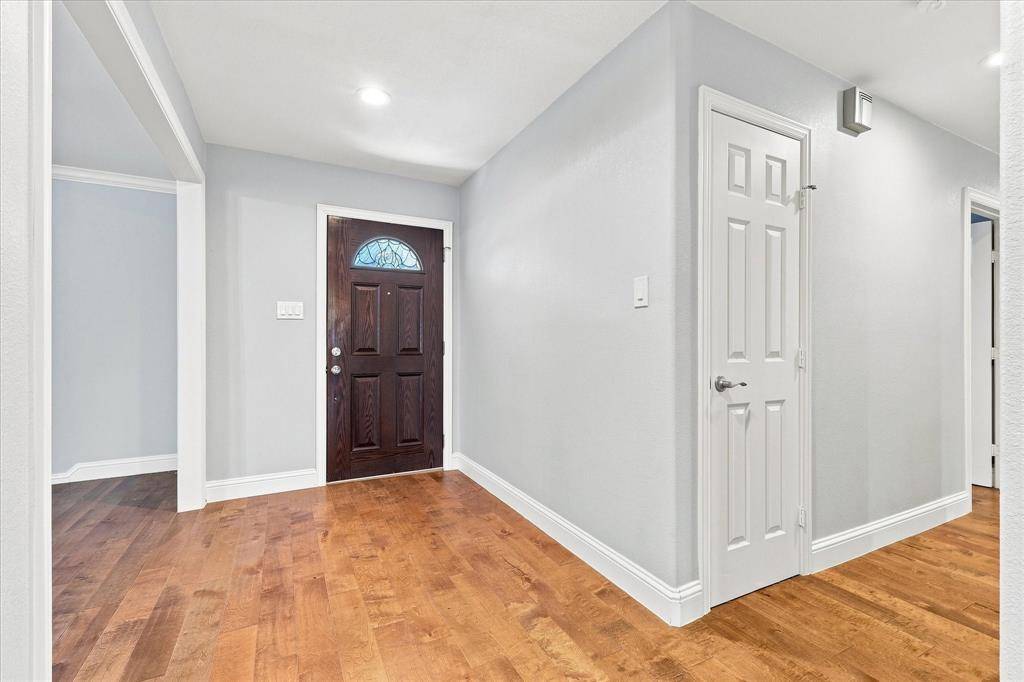 5264 Sherman Drive, The Colony, TX 75056