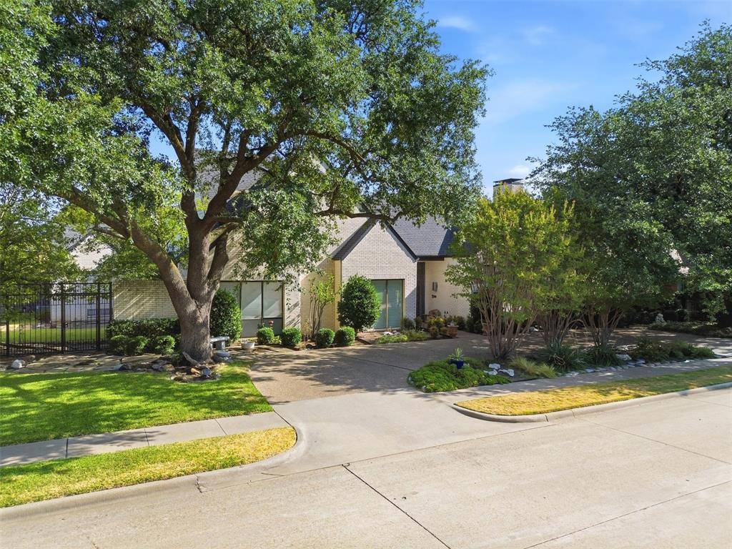 4609 Saxon Drive, Plano, TX 75093