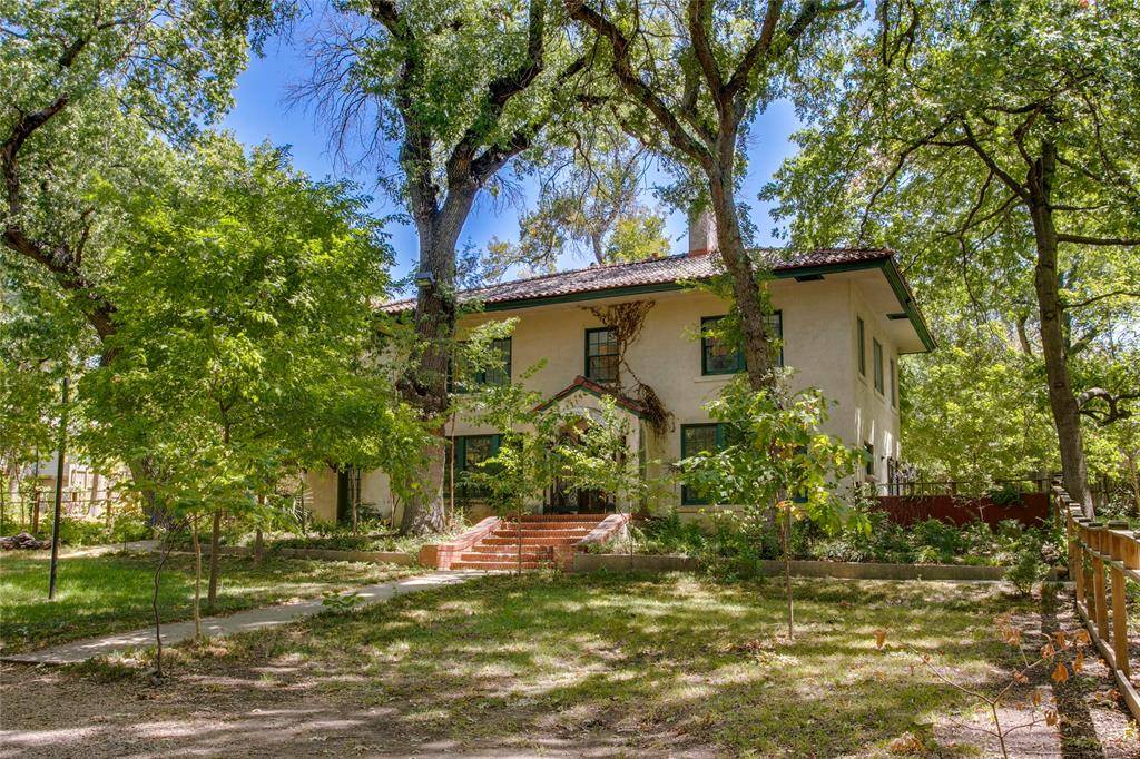 514 S Ravinia Drive, Dallas, TX 75211