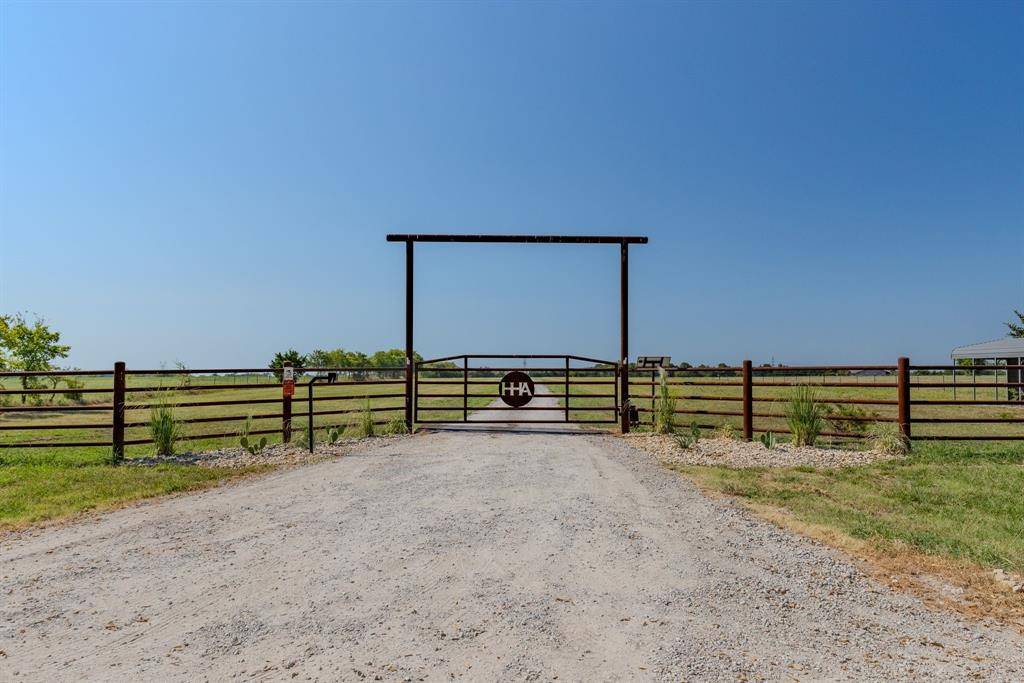 1704 County Road 1002, Greenville, TX 75401