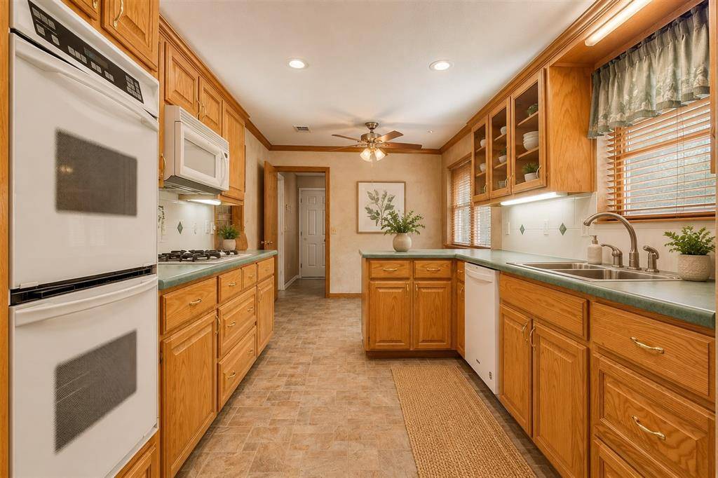 2316 Northcrest Drive, Plano, TX 75075