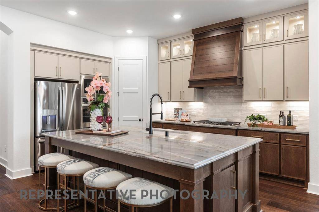 2020 Acoma Way, Bartonville, TX 76226