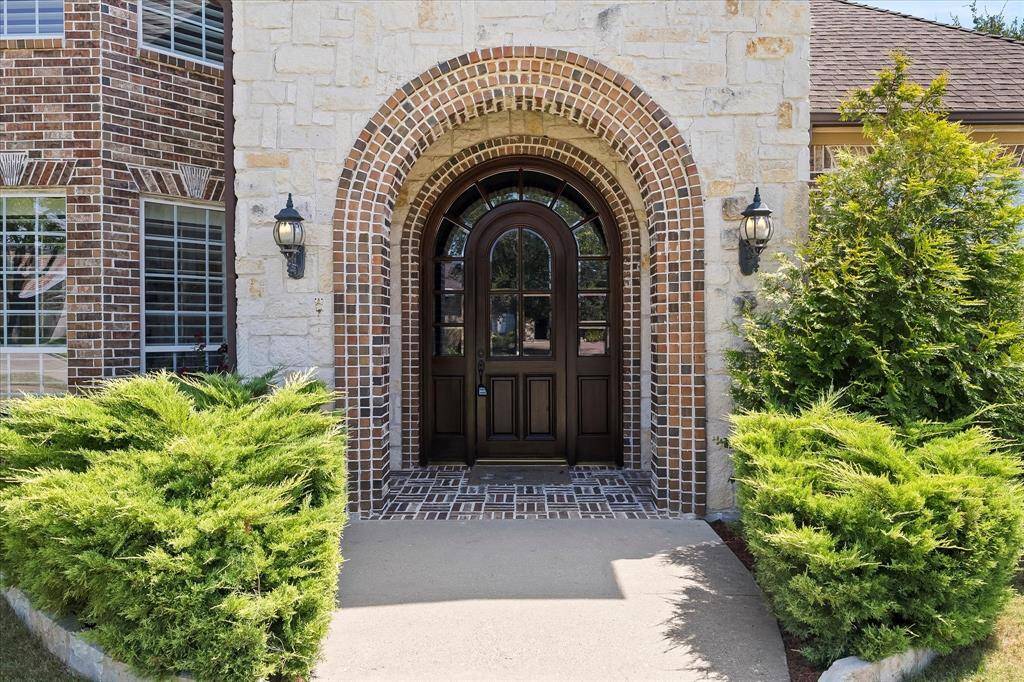 804 White Buffalo Lane, Heath, TX 75032