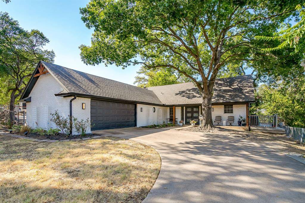 5315 Meadowbrook Drive, Fort Worth, TX 76112