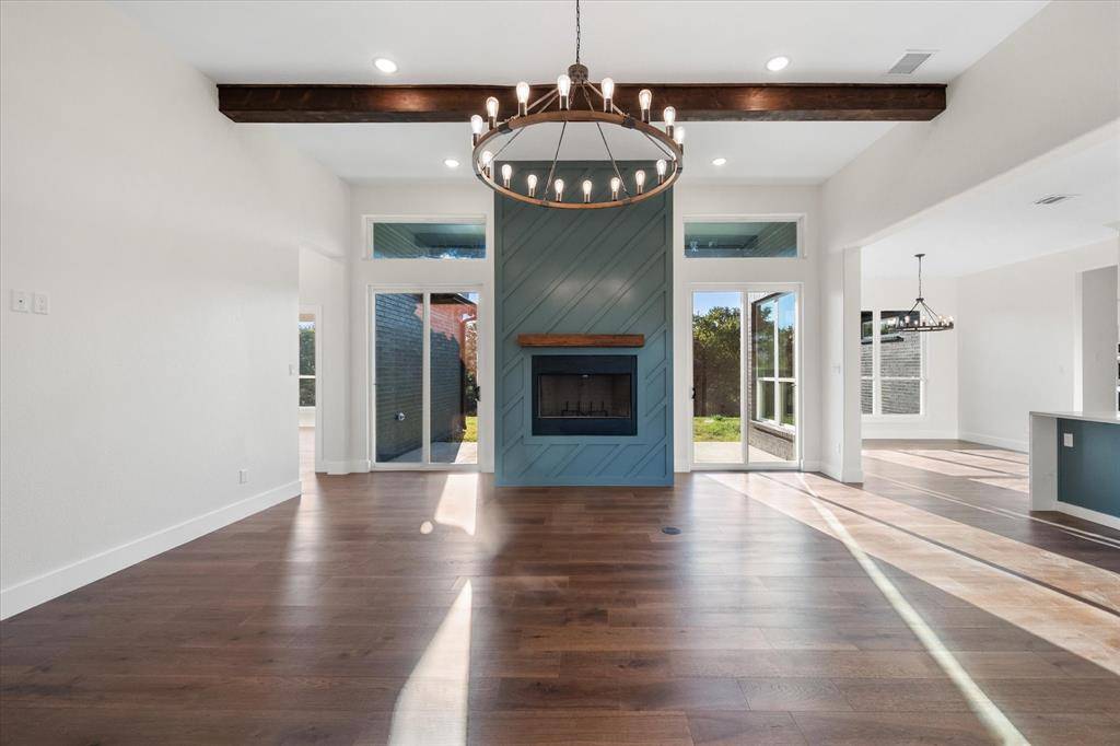 554 Shoreside Drive, Corsicana, TX 75109