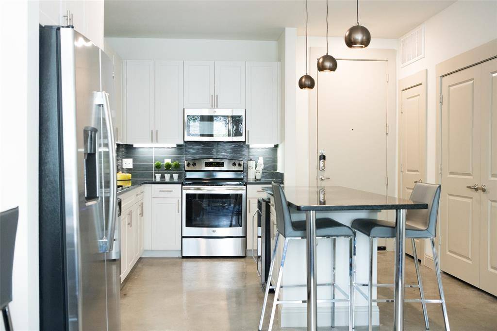 7606 Eastern Avenue #313, Dallas, TX 75209