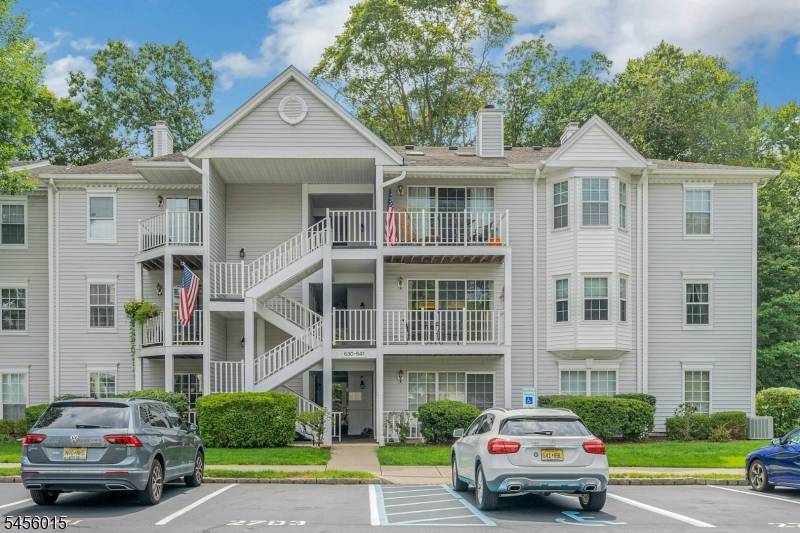 631 Plum Ter #631, Mahwah Twp., NJ 07430