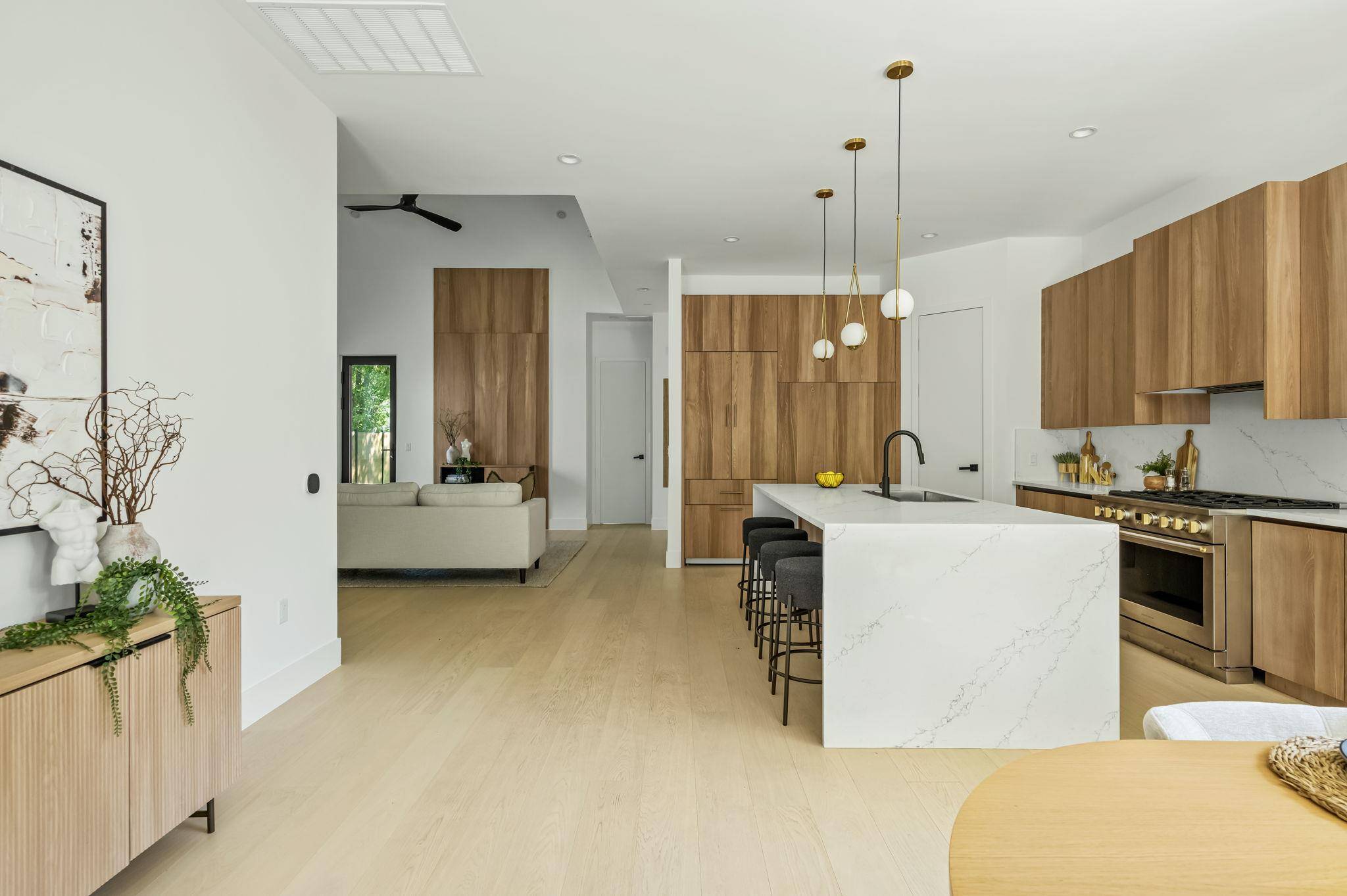 3210 Thompson, Austin, TX 78702